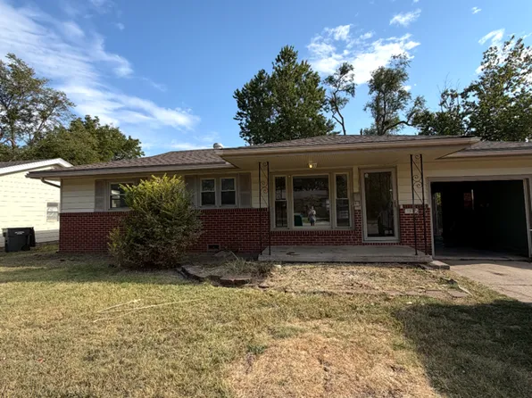 1521 W Dallas St, Wichita, KS 67217