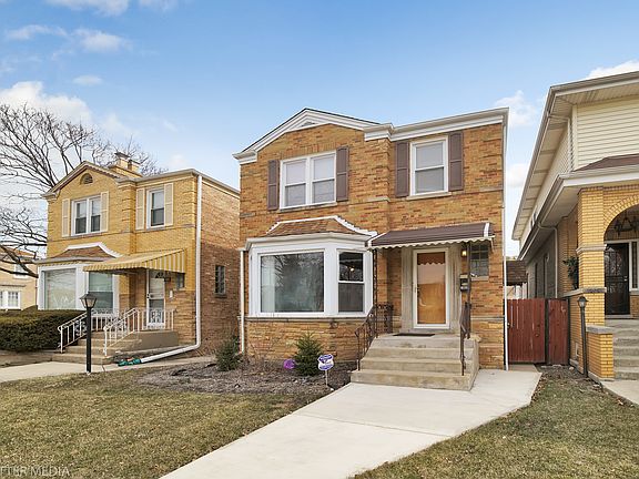 2nd image of 1855 N Nordica Ave