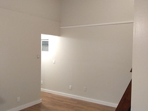 3rd image of 25A Cecil Ave #25A
