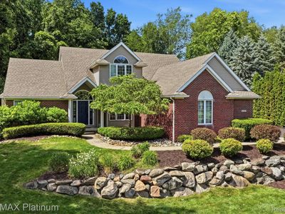 9159 Toddsway Dr, Brighton, MI, 48114