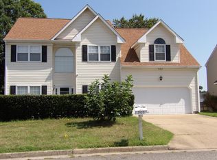 905 Foxboro Dr, Newport News, VA 23602