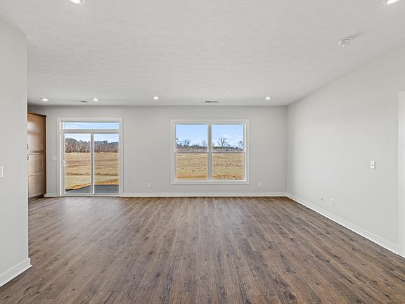 5th image of 631 Alabaster Ln Lot 229