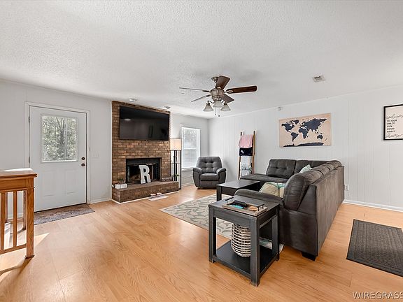 4th image of 105 Pratt Dr