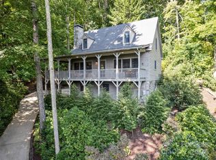710 Falcon Rdg, Waynesville, NC 28786
