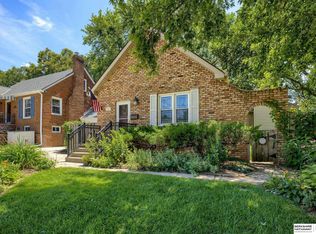 5427 Parker St, Omaha, NE 68104