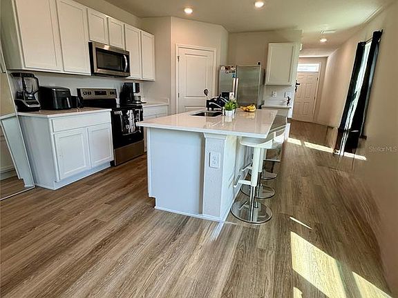 3rd image of 3222 Bitterroot Ln