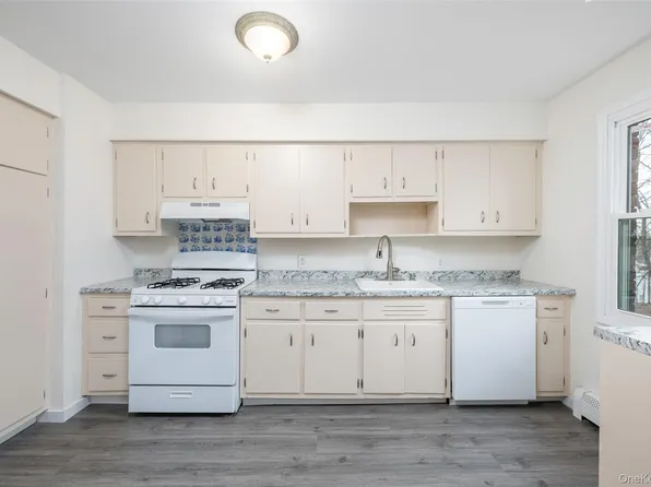 1668 Route 9 #1F, Wappingers Falls, NY 12590