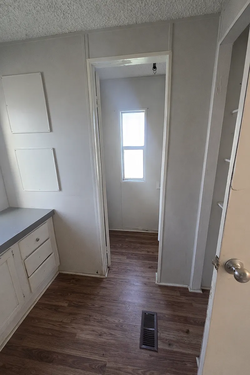 Building Photo - 110 Deborah Dr #3