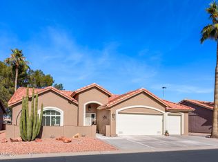 1526 E La Costa Dr, Chandler, AZ 85249