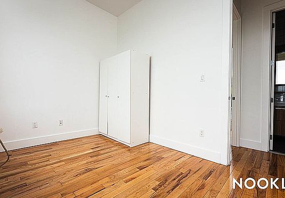 2nd image of 2124 Fulton St #1A