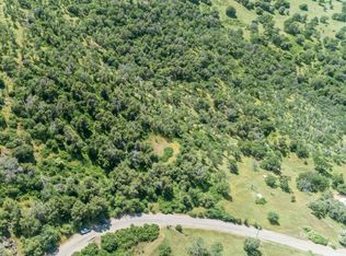 527 Squaw Valley Rd, Squaw Valley, CA 93675