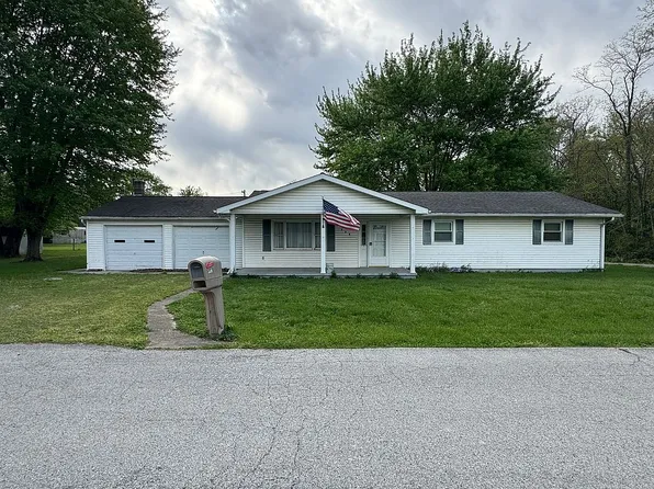 320 N Tulip St, Sullivan, IN 47882