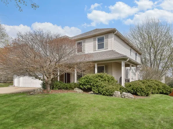 811 Drover St, Elburn, IL 60119