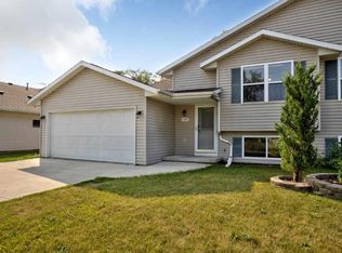 1403 Manitowoc Rd #2, Menasha, WI 54952