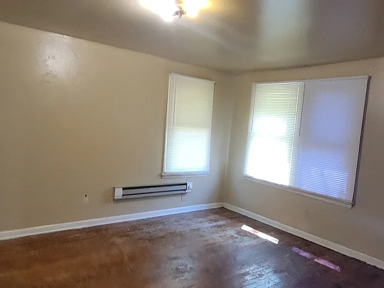 1314 N Ellison Ave — Photo 6