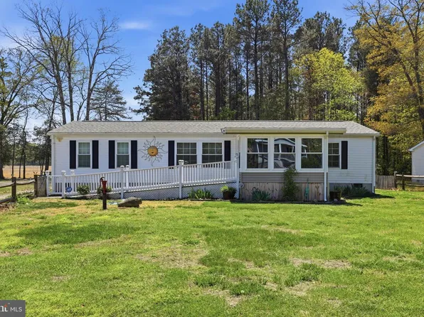15400 Forsythia Dr, Georgetown, DE 19947