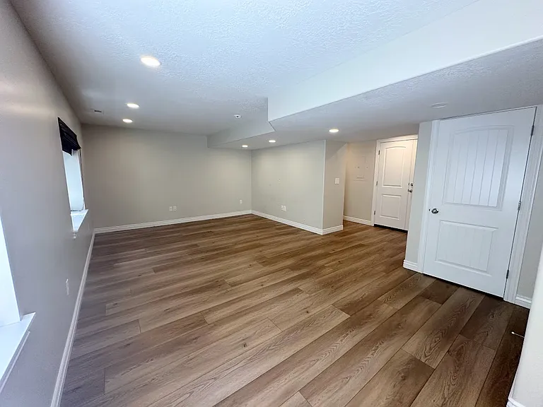 10218 N Bayhill Dr — Photo 6