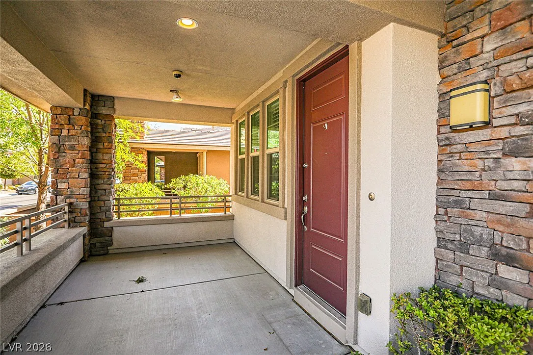 3 bed, 2.5 bath, 2177 sqft, $2,650 — Photo 4