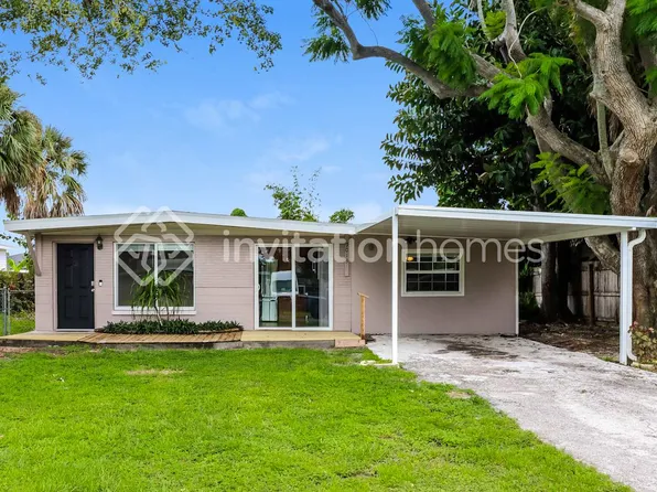 9013 Suncrest Blvd, Seminole, FL 33777