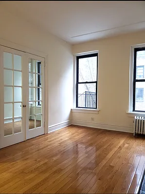 Rented by City Connections Realty | media 32