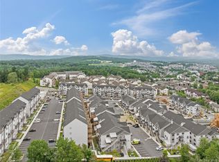 6 Dzikov St #301, Monroe, NY 10950