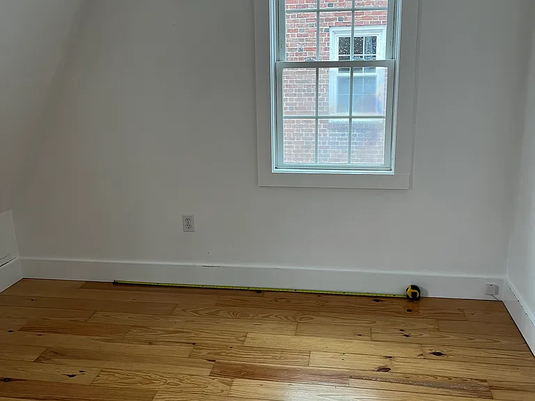 259 Raleigh Way — Photo 7