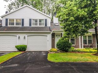 33 Reynolds Rd, Webster, NY 14580