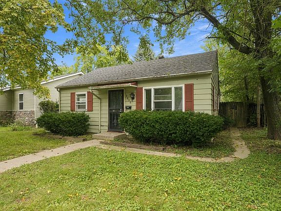 3rd image of 3805 Avondale Dr