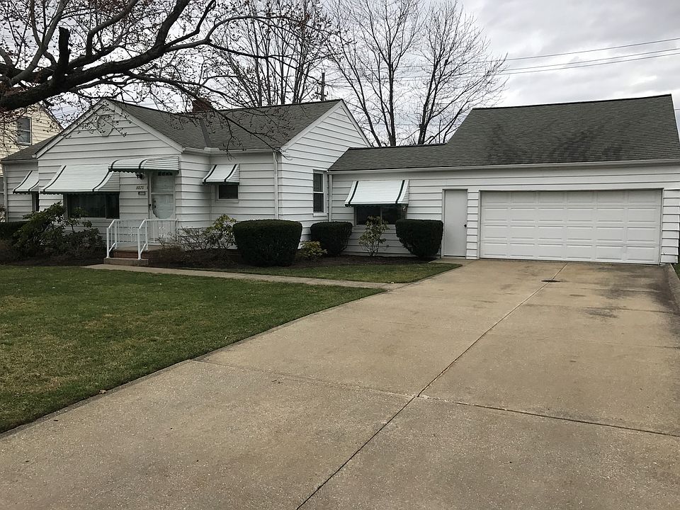 1st image of 1575 Woodrow Ave
