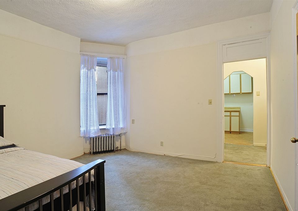 2nd image of 446 Kingston Ave APT A29