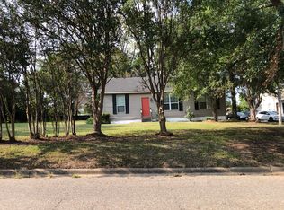408 W Wellington St, Carthage, TX 75633