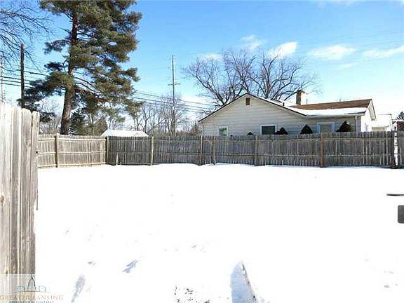 5th image of 1300 Corunna Ave