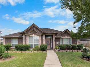 1107 Barkly Ct, Pearland, TX 77581