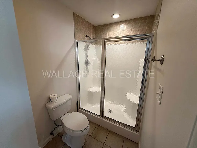 8852 Carriage House Way — Photo 12