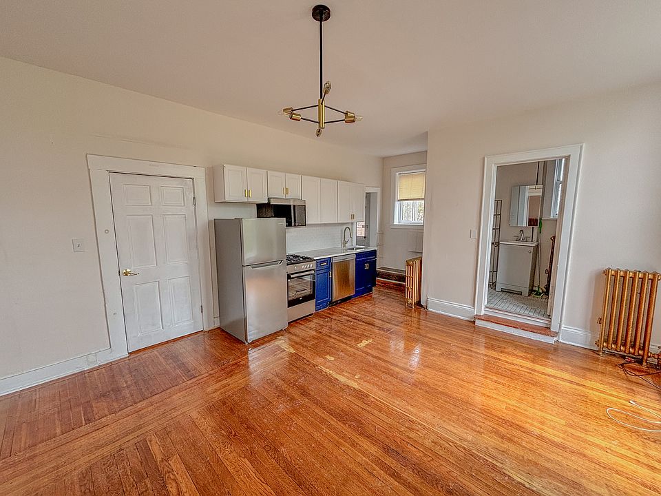 1st image of 156 1st St #3A