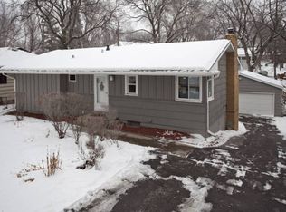 1835 Ford Rd, Minnetonka, MN 55305