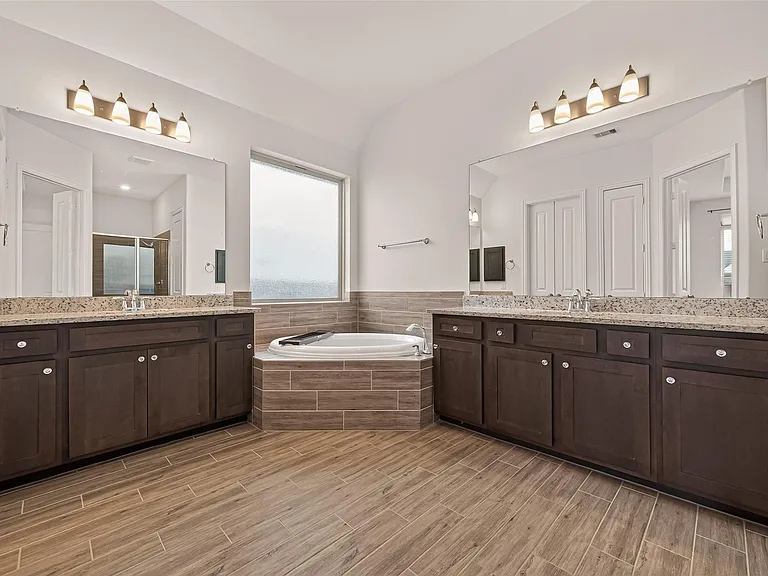 6539 Fairway Glen Ln — Photo 41