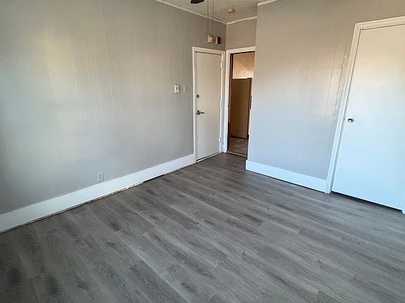 2nd image of 295 Lasalle St #1E
