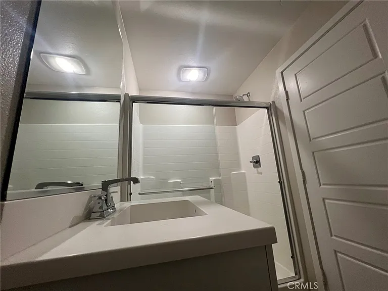 177 Magnet — Photo 26