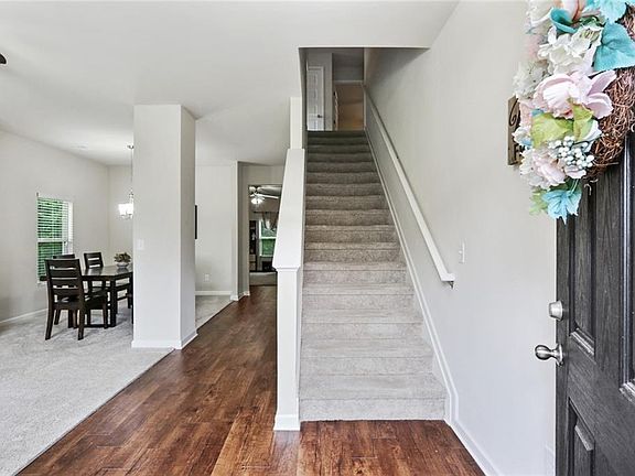 2nd image of 650 Langley Farms Dr