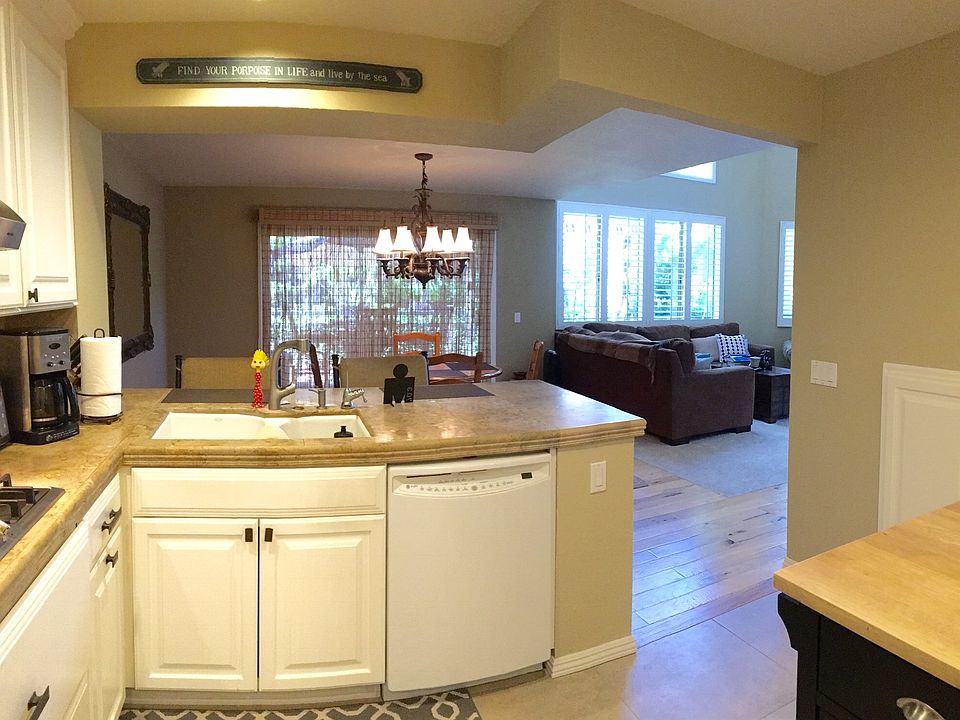 2nd image of 311 Bay Hill Dr
