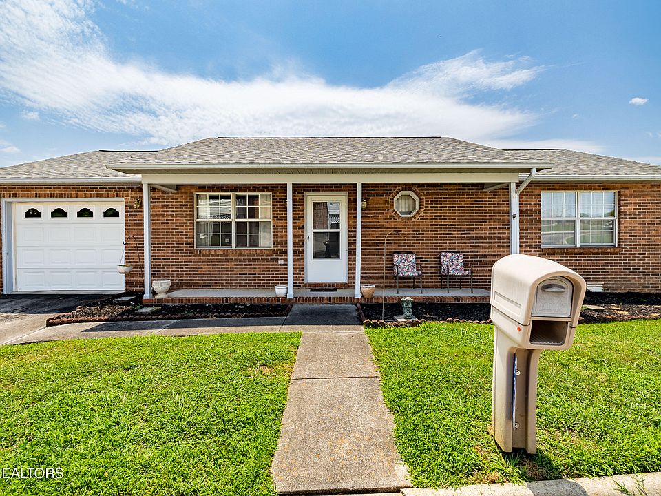 1st image of 2354 Governors Ct