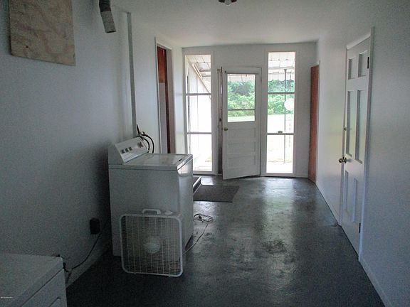 5th image of 2463 Lone Elm St