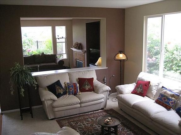 3rd image of 11641 Trailbrook Ln