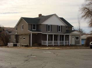 704 W Buffalo St APT 4, Rawlins, WY 82301