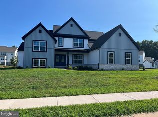 349 Alpomado St, Denver, PA 17517