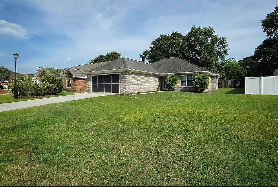 1st image of 4091 Lakeshore Dr