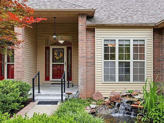3rd image of 1761 Cedar Ridge Way