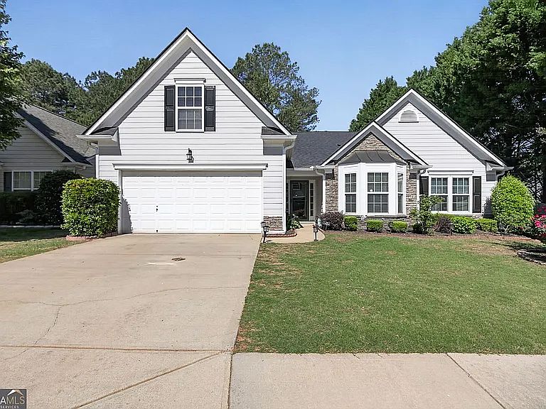 1st image of 1041 S Creek Dr