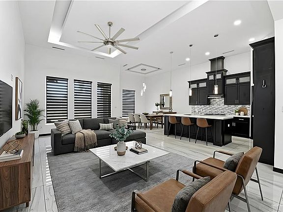 2nd image of 4120 Wisteria Ave